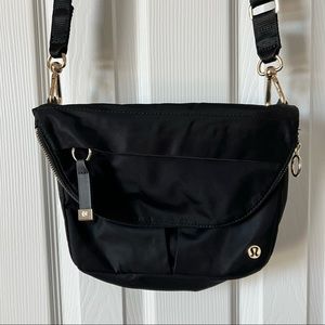 LULULEMON All Night Festival Bag